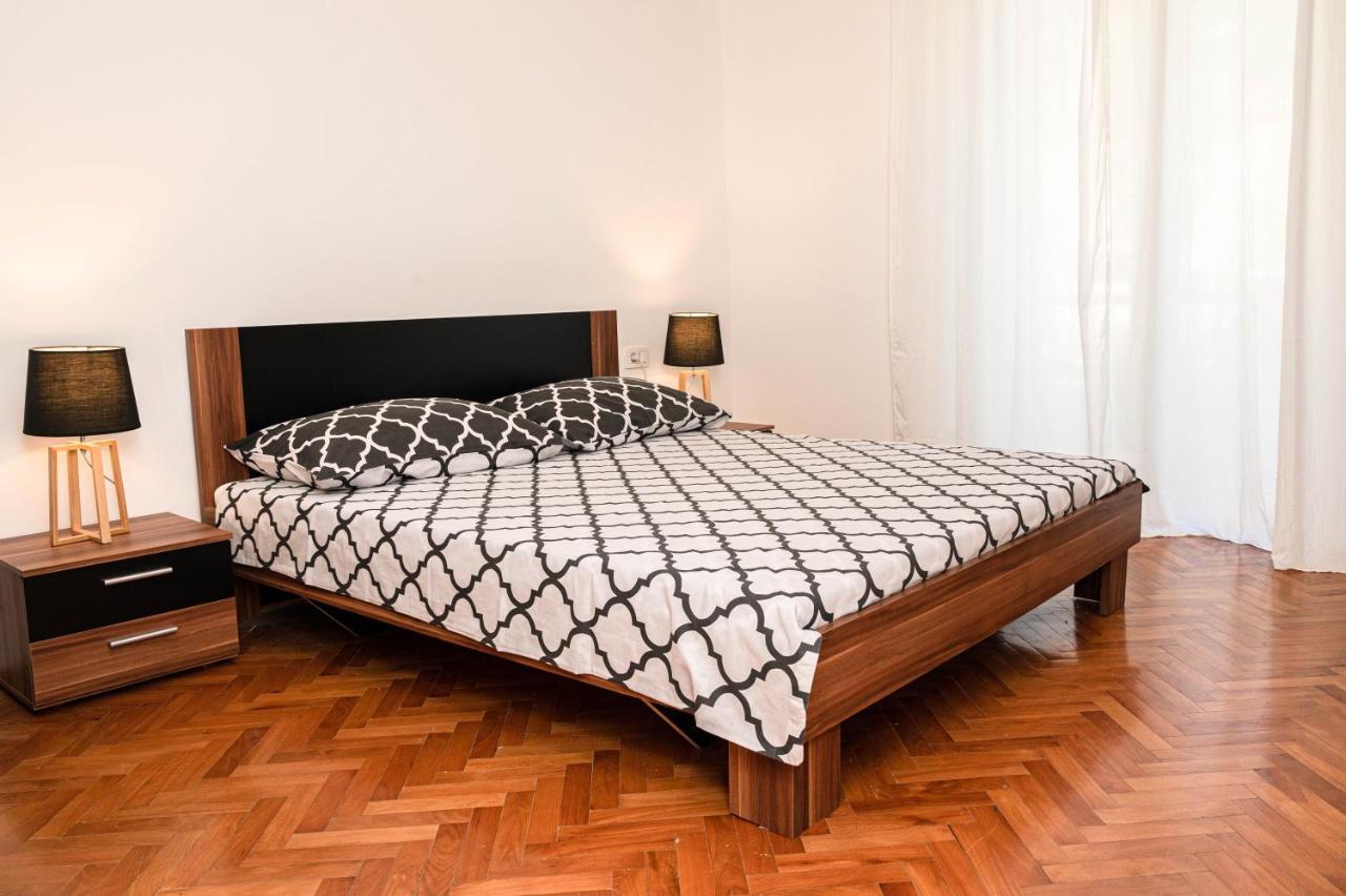 Apartment Marta Raša 外观 照片